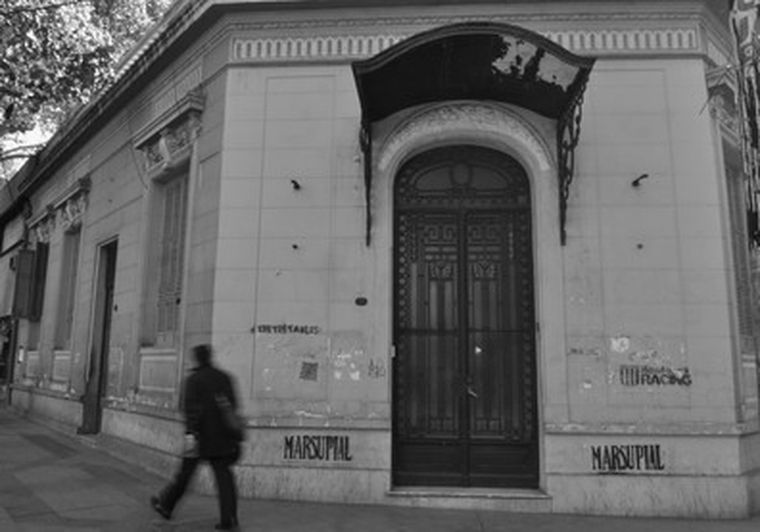 El Arzobispado mendocino sigue en la mira.