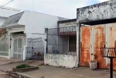 La mujer fue encontrada muerta junto al cadáver de su madre