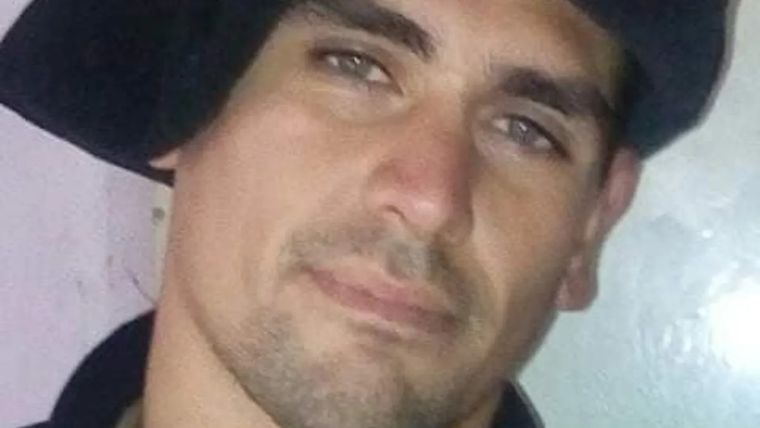 El hombre salió a trabajar y no regresó