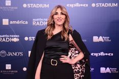 Karina Iavícoli fue una de las ganadoras en los Premios Martín Fierro a la Radio. Karina Iavícoli fue una de las ganadoras en los Premios Martín Fierro a la Radio.