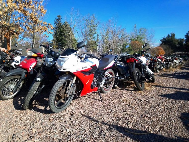 La subasta de Godoy Cruz incluye autos y motos. La subasta de Godoy Cruz incluye autos y motos.