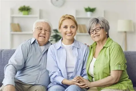 Las mujeres 5.0 son el puente entre generaciones. Las mujeres 5.0 son el puente entre generaciones.