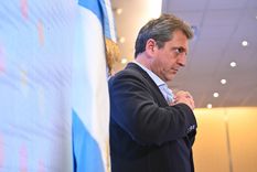 Sergio Massa le apuntó a Javier Milei en el debate presidencial. Foto: Télam