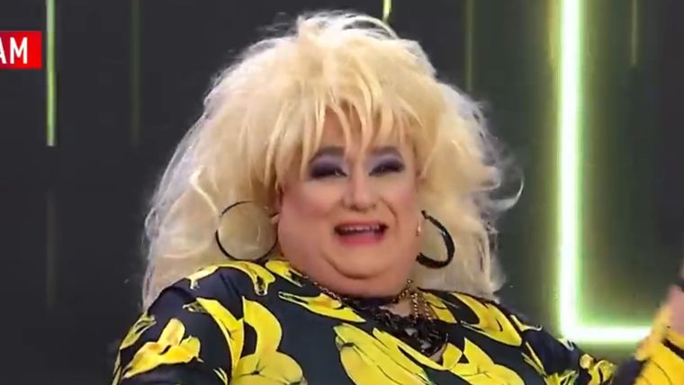 La panelista de LAM contó en redes sociales el ataque sufrido en la puerta de su trabajo.