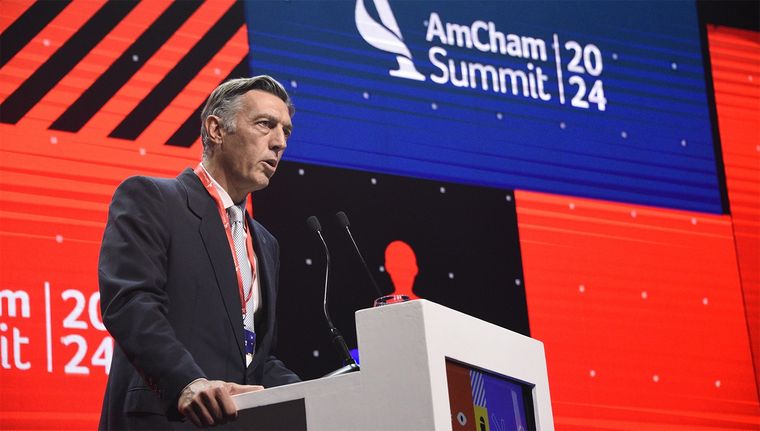 Contundente. El apoyo a Javier Milei en AmCham, críticas a los subsidios. Foto: Juan Mateo Aberastain/MDZ