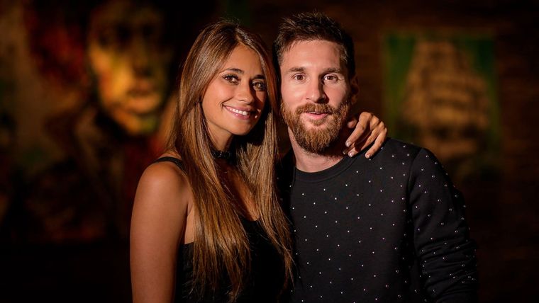 Antonela Roccuzzo y Lionel Messi Foto: Andrés Preumayr