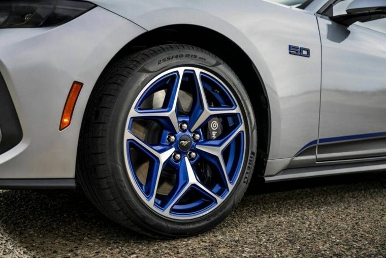 Ford Mustang GT California Special