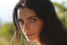 Aislinn Derbez La actriz que hoy da mensajes inspiracionales. Foto: Fuente: Imagen / La Magia Del Caos.