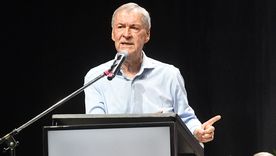 Juan Schiaretti se someterá a una intervención cardíaca el viernes. Juan Schiaretti se someterá a una intervención cardíaca el viernes.