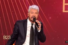 La mujer contó en el programa de Eltrece que tuvo un vínculo amoroso con el conductor. Foto: Captura de video América TV