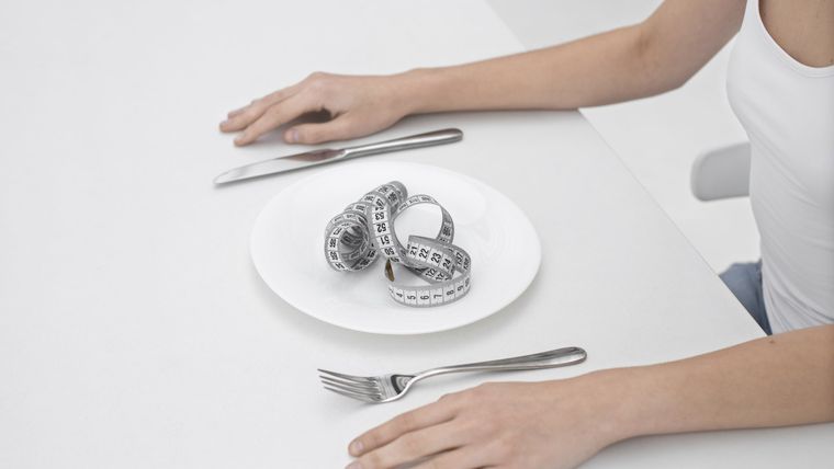 Los TCA no son una etapa ni una elección: son enfermedades serias que requieren atención clínica y acompañamiento emocional.