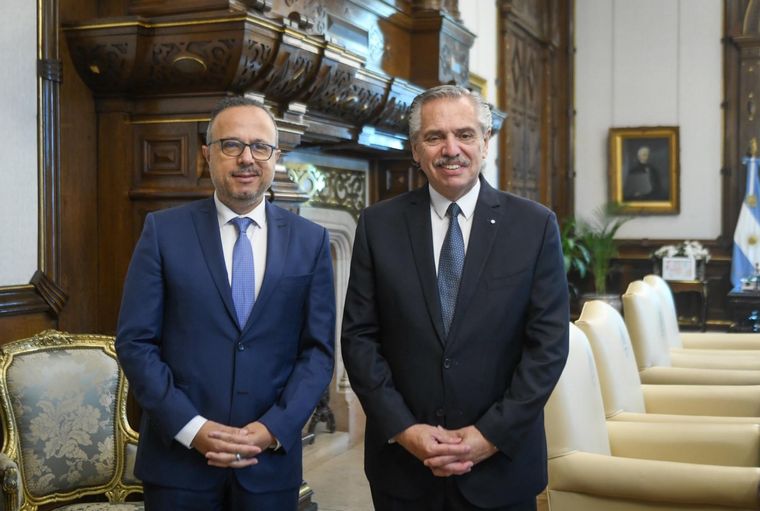 Antonio Aracre con Alberto Fernández. Foto: Noticias Argentinas