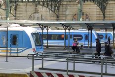 Los usuarios del tren Mitre seguirán sin poder llegar a la estación Retiro.