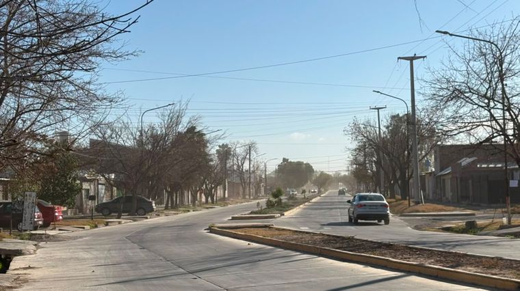 El viento Zonda ya comenzó a sentirse en distintos sectores de Mendoza y los pronósticos indican que las ráfagas más intensas llegarán durante la tarde.
