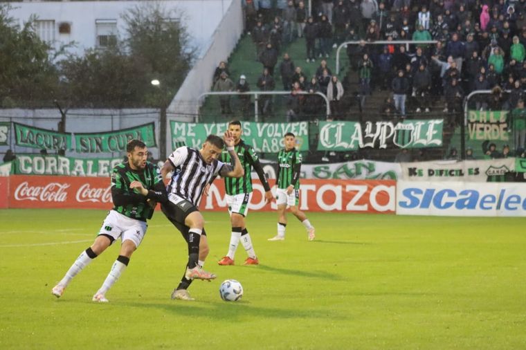Gimnasia se planta en Mataderos. Foto: Prensa Gimnasia