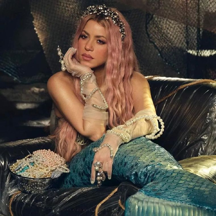 Shakira estrenó su canción Copa vacía. Foto: Instagram