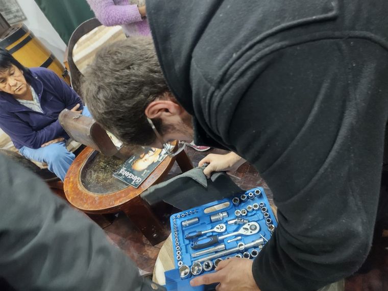 Allanamiento Milagro Sala. Foto: Twitter @cyngarciaradio