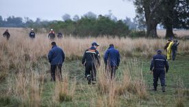 Rastrillaron un campo lindero a la familia de María Victoria Caillava, imputada por la desaparición de Loan.