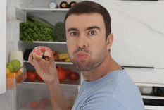 Algunas estrategias para controlar el picoteo por estrés. Foto: Shutterstock