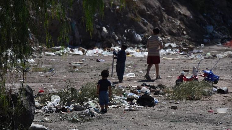 Pobreza Pobreza en Mendoza