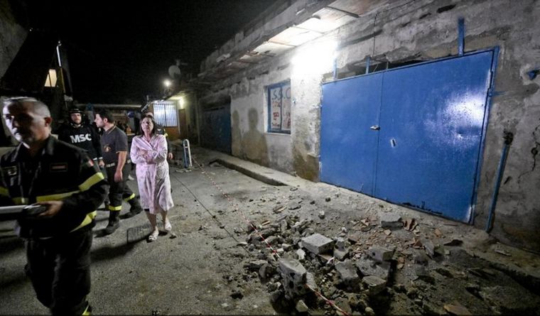 La gente lo vivió con mucho miedo, que continúa. Foto: Efe.