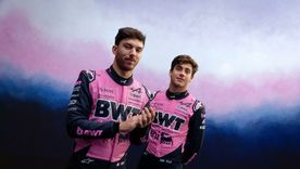 La foto oficial de Colapinto y Gasly tras la presentación del nuevo Alpine.&nbsp;