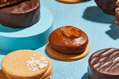 El alfajor que combina el chocolate, la sal y el dulce de leche Foto: Havanna