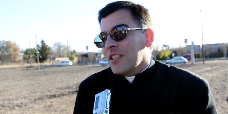 Víctor Polo, párroco de Monte Comán. Foto: Captura Video/Mediamza.com