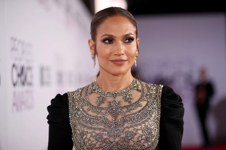 Jennifer Lopez crea tendencias Foto: CNBC - www.cnbc.com
