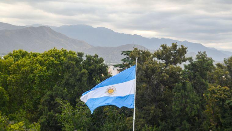 La IA reveló qué necesita Argentina para ser potencia mundial Foto: Santiago Tagua/MDZ