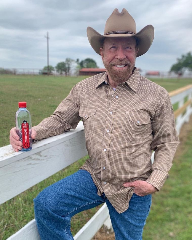 Chuck Norris protagonizó la serie de televisión Walker Texas Ranger desde 1993 hasta 2001.