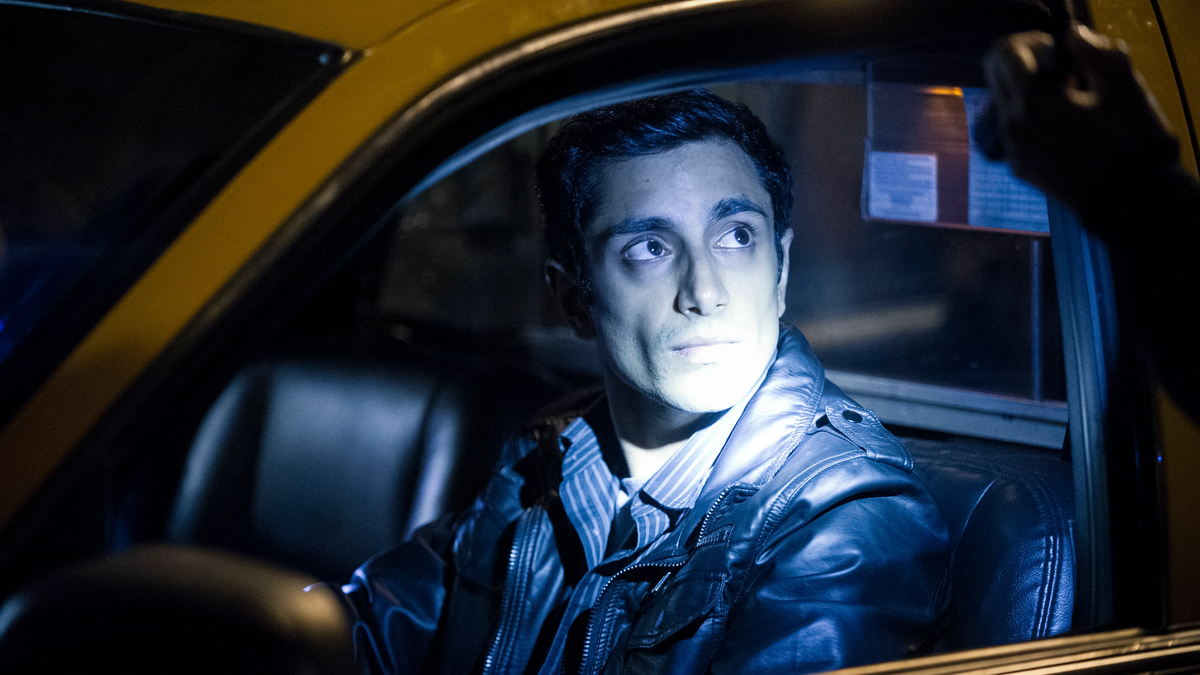 La serie de 8 episodios que arranca con un asesinato y puede atraparte este domingo a la tarde