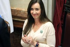 Victoria Villarruel invitó a Mariano Recalde a poner plata de su bolsillo para pagarle el viaje a estudiantes a las Olimpiadas de Matemáticas Foto: NA