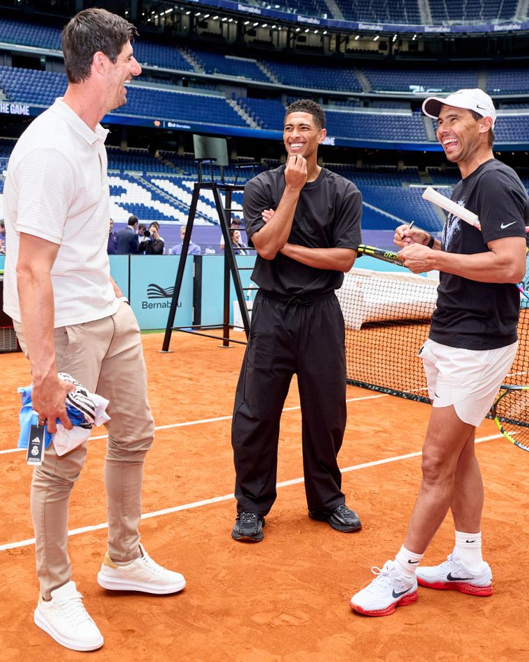 Tenis y fútbol se mezclaron en el Bernabéu.