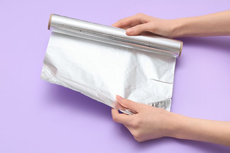 El papel aluminio tiene muchos usos. Fuente: Shutterstock. El papel aluminio tiene muchos usos. Fuente: Shutterstock.