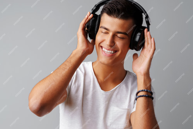 La música cristiana contiene diferentes ritmos de alabanzas y adoración a Dios.