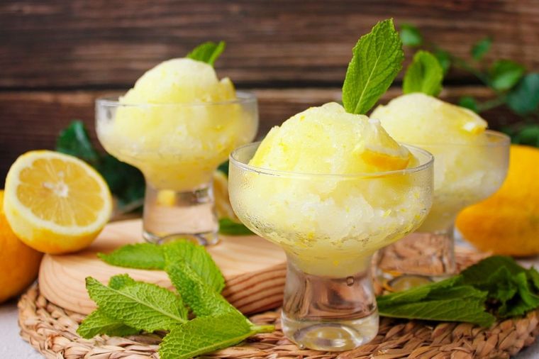 Postre colombiano de limón totalmente exquisito