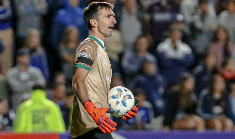 El arquero anunció su decisión. Foto: Fabián Salamone / MDZ