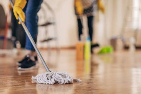 Este truco es perfecto para limpiar pisos Foto: Shutterstock Este truco es perfecto para limpiar pisos Foto: Shutterstock