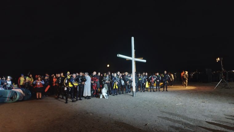 Así concluyó la N°22 edición del Via Crusis submarino. Así concluyó la N°22 edición del Via Crusis submarino.