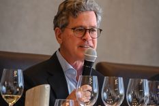 Uno de los mayores enólogos del mundo es el responsable de la bodega.