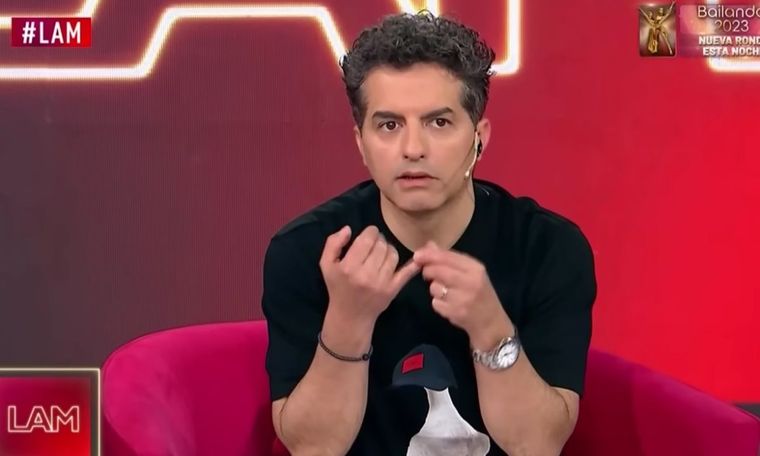 Ángel de Brito contó cómo son los despidos de las Angelitas en LAM El conductor de América se refirió a un tema muy sensible Foto: Captura de TV