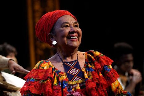 Colombia despide con cariño a una de sus artistas más reconocidas. Colombia despide con cariño a una de sus artistas más reconocidas.