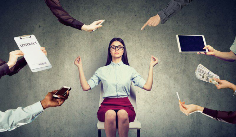 La Universidad de Harvard compartió cinco claves para que las personas puedan controlar el estrés y proteger el cerebro. Foto: Shutterstock