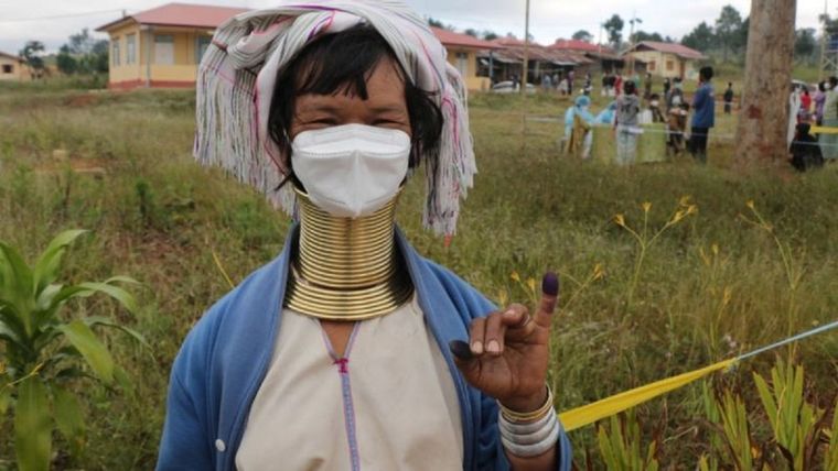 Millones de personas votaron en las elecciones generales de Myanmar que se celebraron el 8 de noviembre del año pasado y en las que el partido de Aung San Suu Kyi salió victorioso. Foto: Getty Images