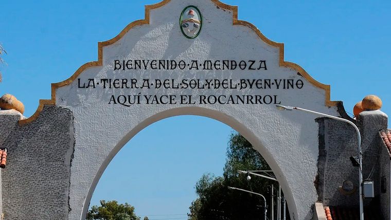 Mirá la primera parte de un video que explica por qué Mendoza tambipen es la tierra del rocanrrol.