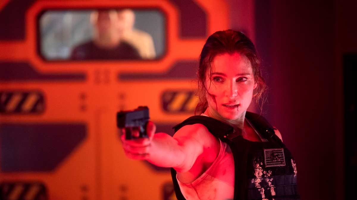 La película de acción de Netflix que te lleva directo a los 90 y no te suelta
