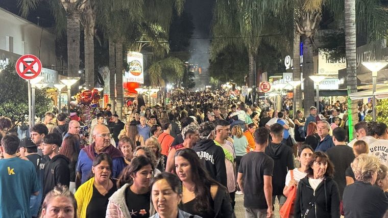 La Secretaría de Turismo de Villa Carlos Paz dio a conocer este viernes que durante enero de 2025, el movimiento turístico superó en más de un 15% la ocupación de la temporada 2024. Foto: Turismo Villa Carlos Paz