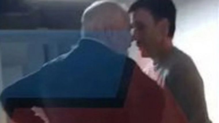 Debatieron en vivo y siguieron en off Foto: Captura de pantalla