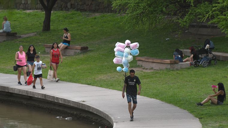 Parque General San Martin Calor (3)